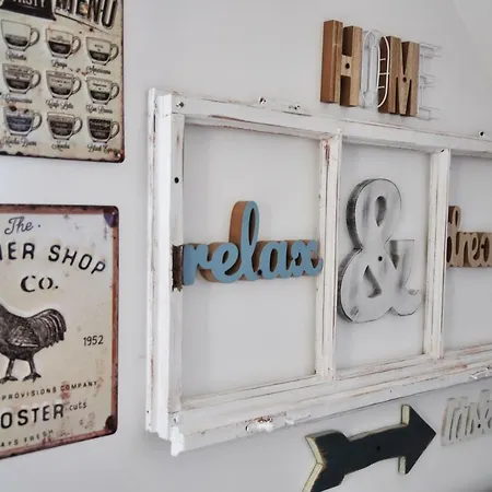 Vintage Apartment